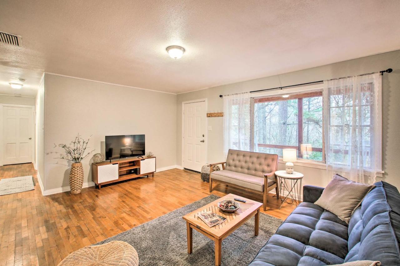 Centrally Located Hot Springs Home With Deck! Extérieur photo
