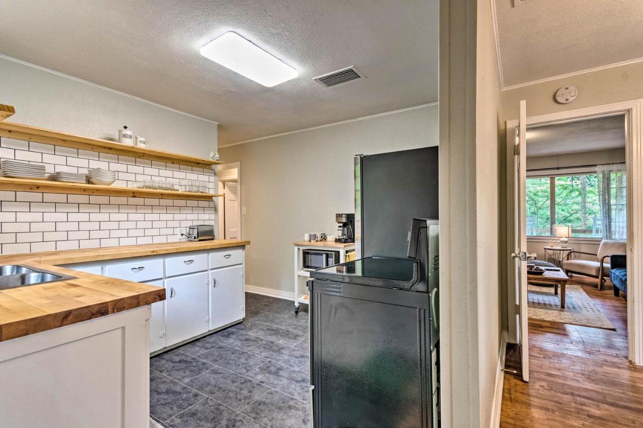 Centrally Located Hot Springs Home With Deck! Extérieur photo